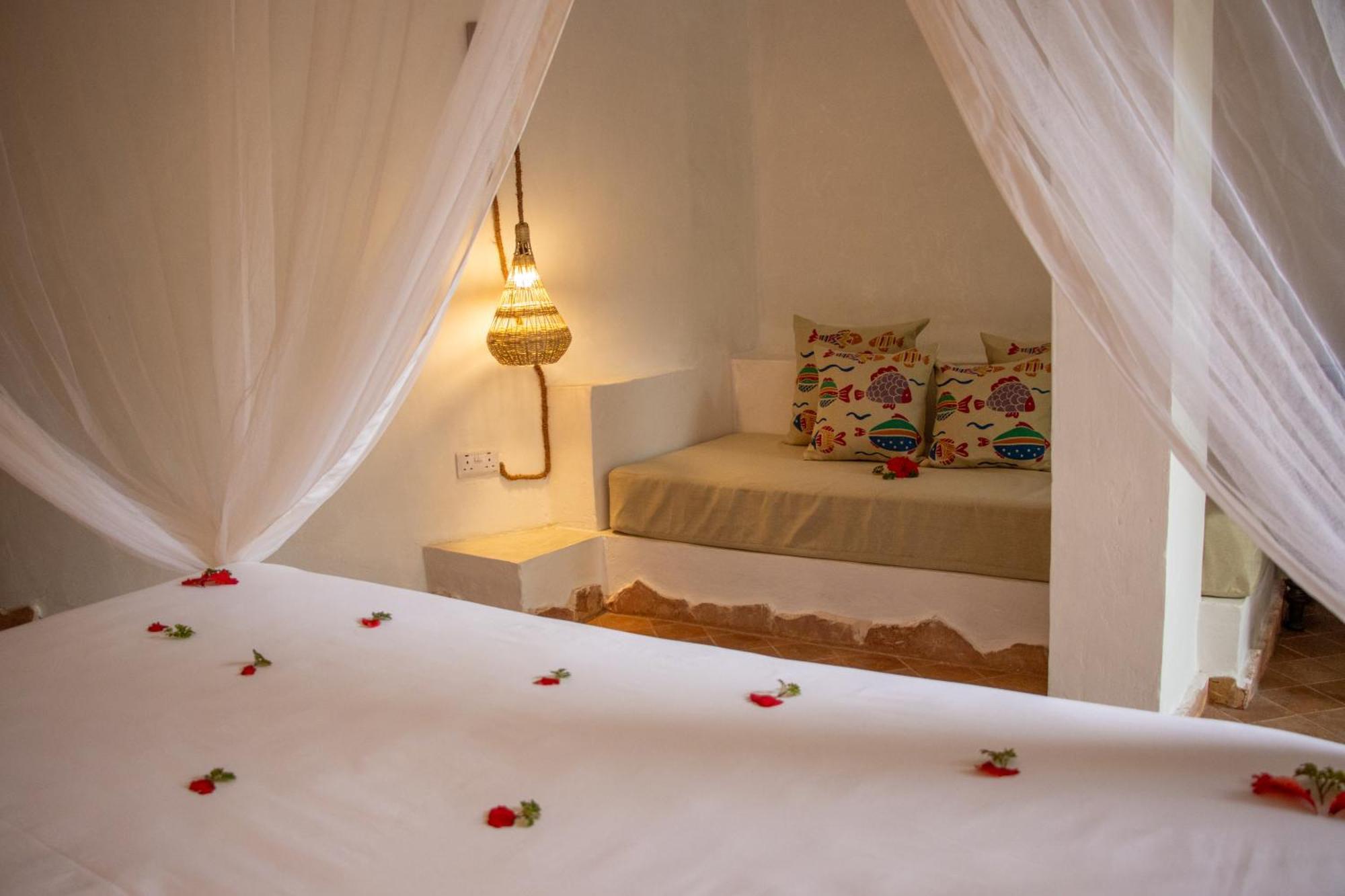 Mvuvi Boutique Resort Kiwengwa  Bilik gambar