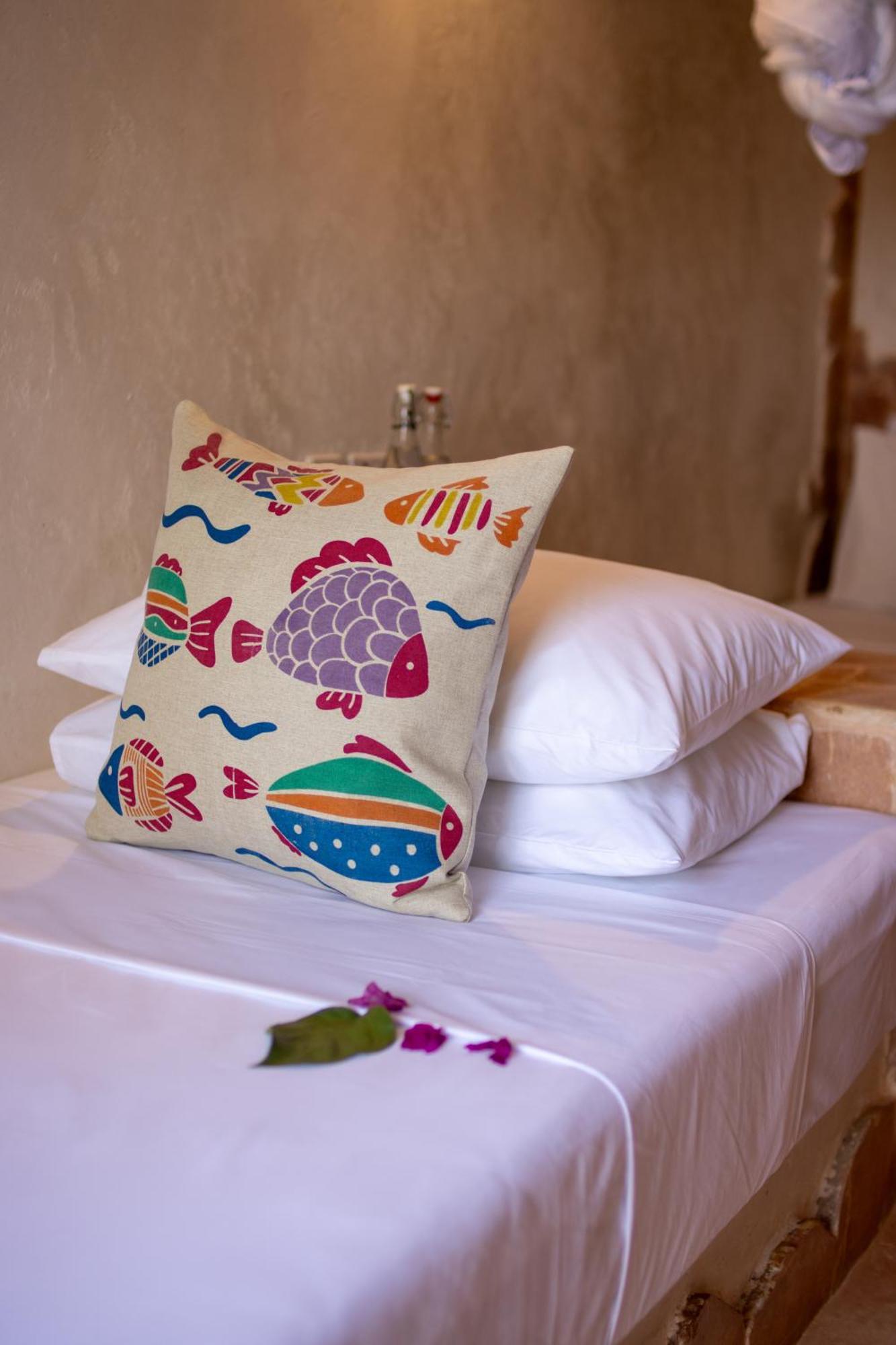 Mvuvi Boutique Resort Kiwengwa  Bilik gambar