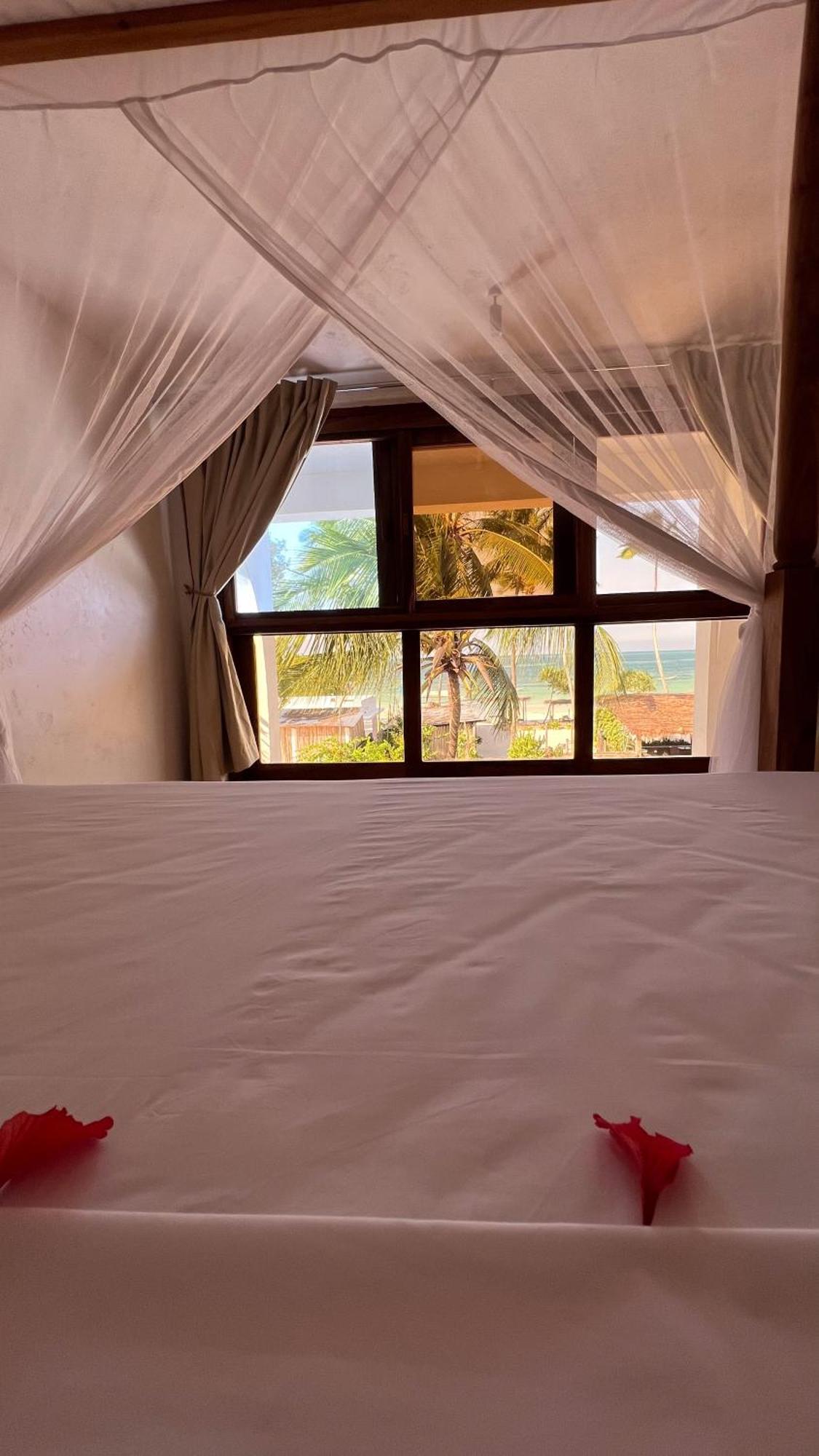Mvuvi Boutique Resort Kiwengwa  Bilik gambar
